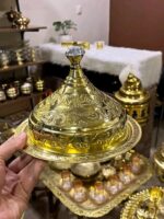 طاجين الحلويات نحاسي ذهبي كريستال