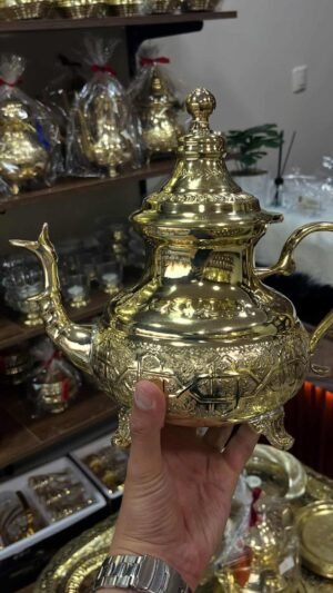 ابريق الشاي النحاسي