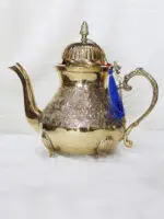 ابريق الشاي النحاسي المنقوش