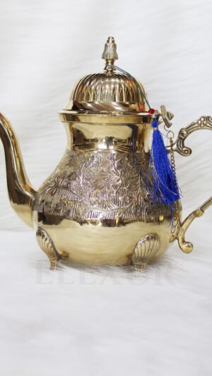 ابريق الشاي النحاسي منقوش