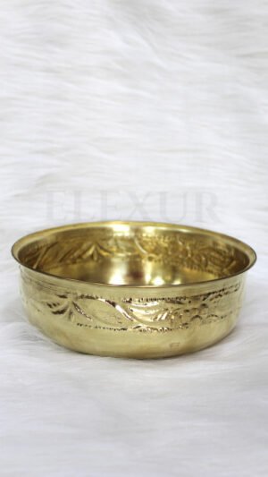 طاسة الحمام 18 سم-20 سم