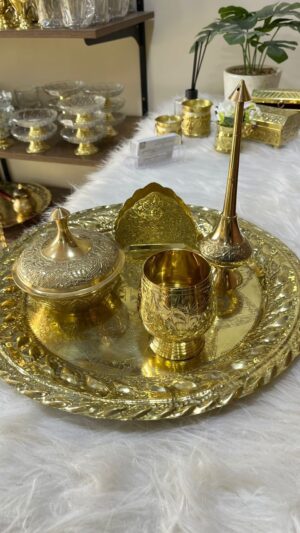 طقم الأربع قطع النحاسي B1