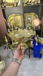 صحن نحاسي حجم كبير
