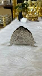 حامل المناديل الفضي